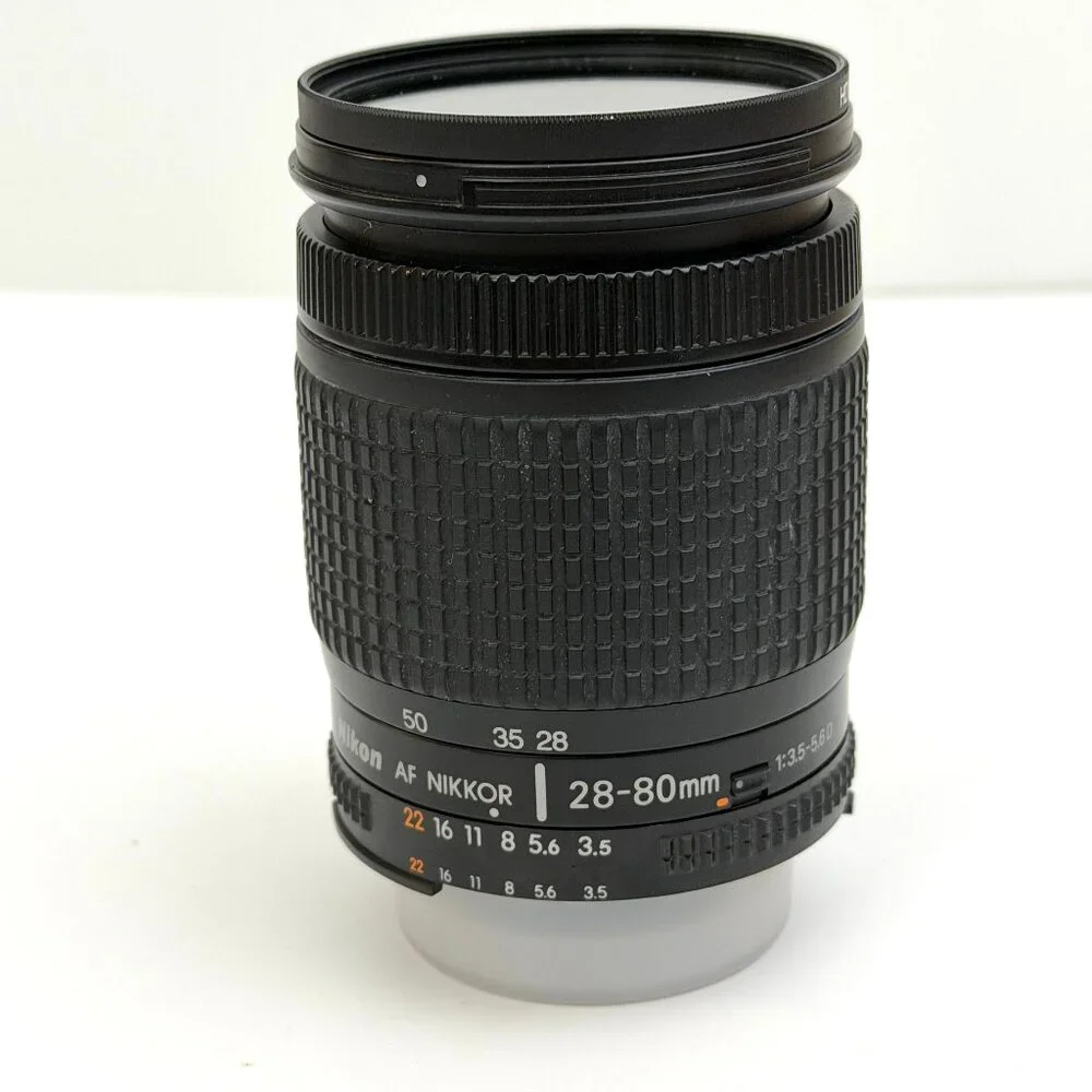 Nikon Zoom Wide Angle-Telephoto 28-80mm f/3.5-5.6 D-AF Autofocus Lens